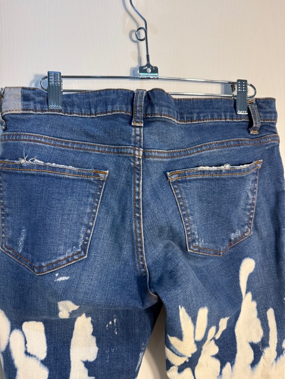 Zara Woman Dip-Dye Two-Tone Distressed Cropped Jeans - Blue and Cream Size 6 - Picture 6 of 8